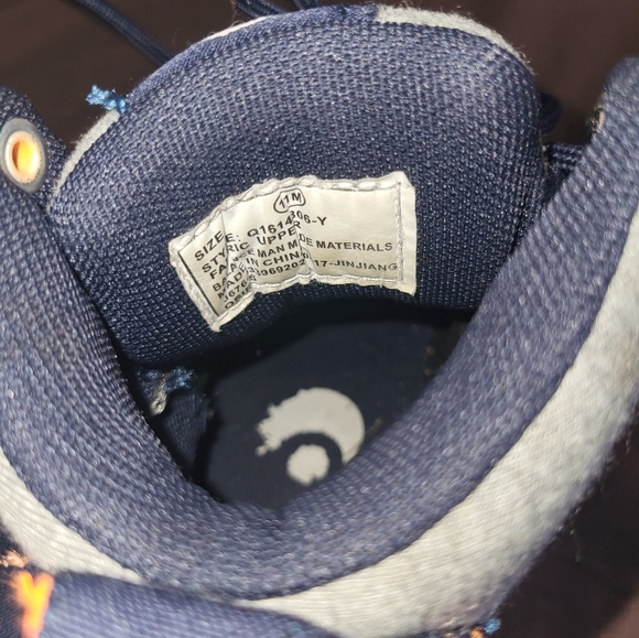 Osiris size 11 sneakers - Picture 2 of 5